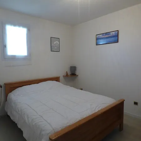 Apartment Face Mer Sur La Corniche St Les Bussolleries