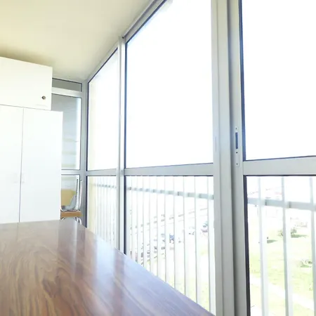 Apartment Face Mer Sur La Corniche St *